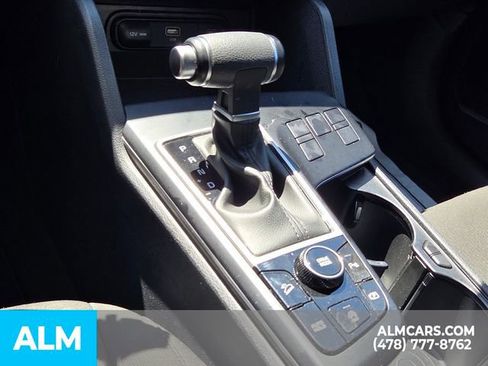 Used 2025 Kia Sportage LX FWD image 23