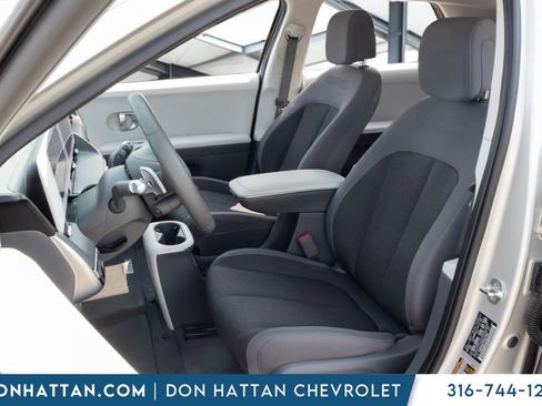 Used 2024 Hyundai Ioniq 5 SEL AWD/4WD image 12