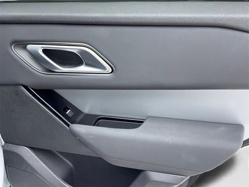 Used 2024 Land Rover Range Rover Velar S image 49