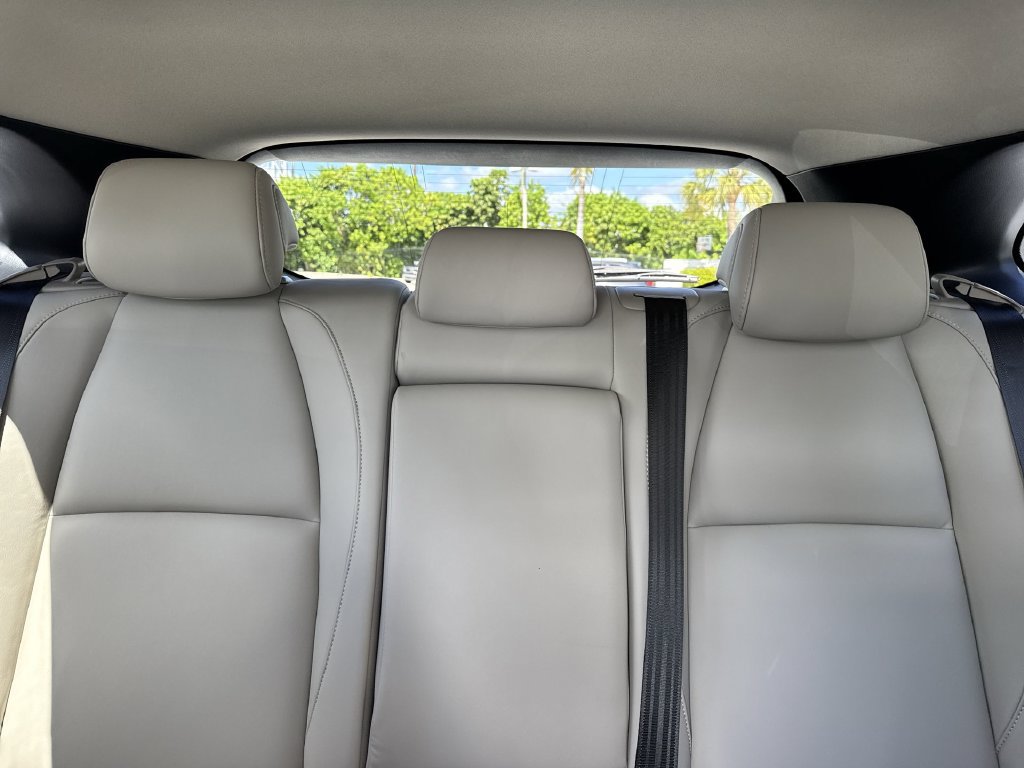 Used 2025 MAZDA CX-30 AWD 2.5 S w/ Preferred Package image 18