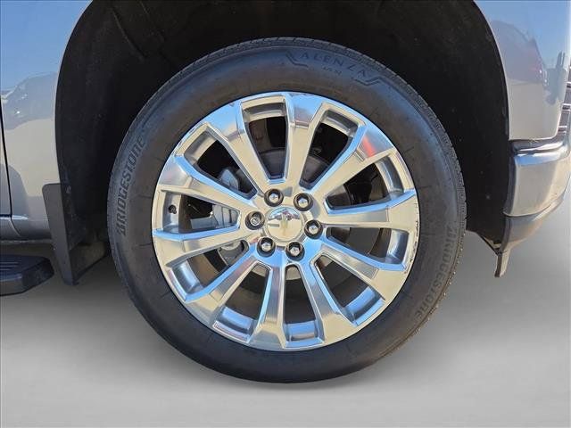 Used 2020 Chevrolet Silverado 1500 High Country w/ Technology Package RWD image 19