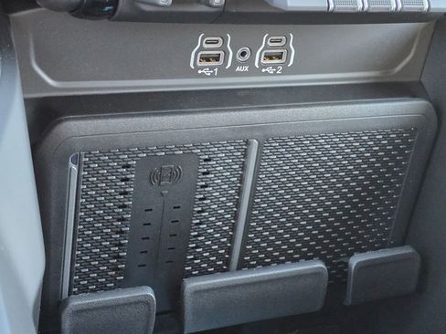 New 2026 RAM 1500 4x4 Crew Cab image 30