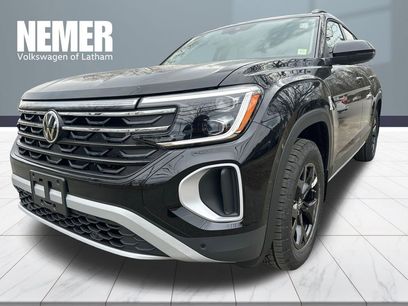 New 2026 Volkswagen Atlas Peak Edition