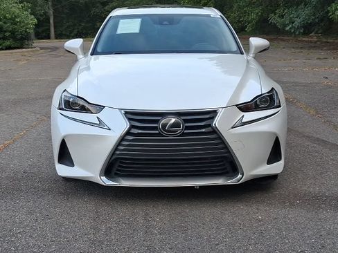 Used 2018 Lexus IS 300 w/ Accessory Package 2 RWD image 8