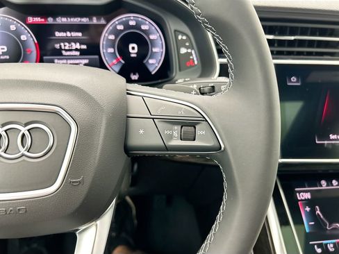 New 2026 Audi Q8 Premium Plus image 12