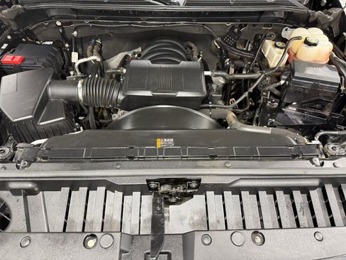 Used 2022 GMC Sierra 2500 AT4 w/ AT4 Premium Plus Package AWD/4WD image 35