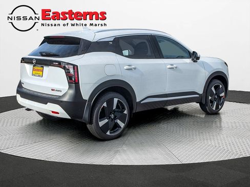 New 2025 Nissan Kicks SR w/ SR Premium Package AWD/4WD image 7