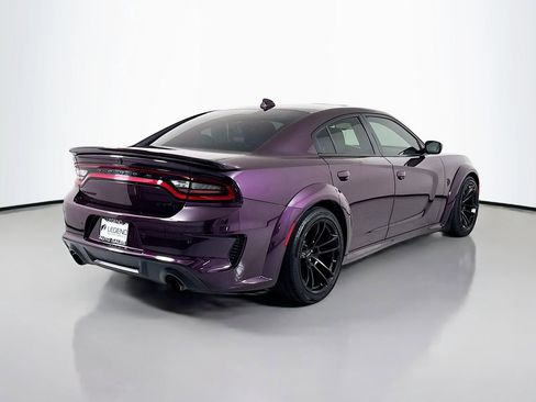 Used 2022 Dodge Charger SRT Hellcat w/ Harman/Kardon Audio Group RWD image 5