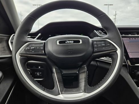 Used 2022 Jeep Grand Cherokee Limited 4xe AWD/4WD image 21