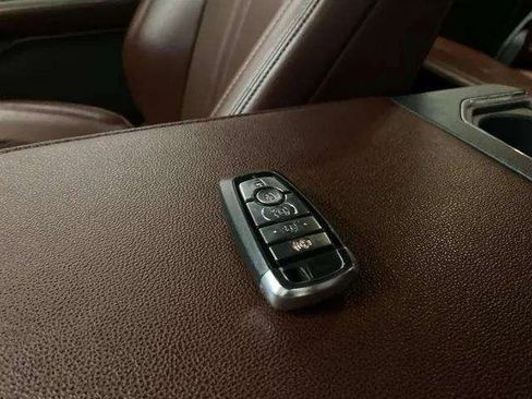 Used 2024 Ford Expedition Max Limited image 92