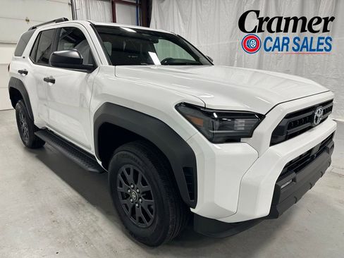 Used 2025 Toyota 4Runner SR5 AWD/4WD image 1