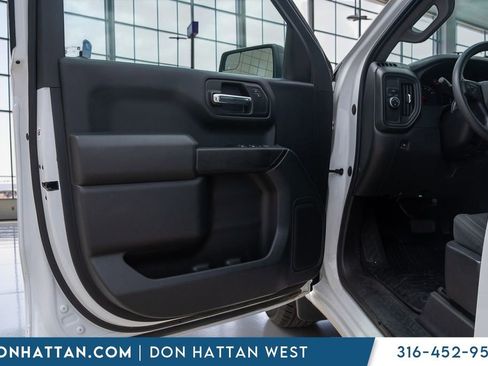 Used 2022 Chevrolet Silverado 1500 Custom RWD image 13
