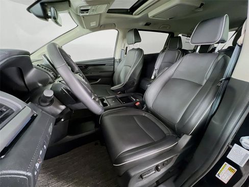 Used 2025 Honda Odyssey Touring image 21