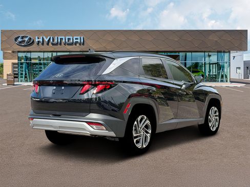 New 2026 Hyundai Tucson SEL Plus w/ Tow & Go Package FWD image 7