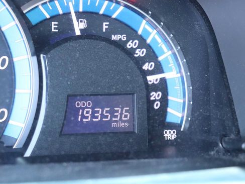 Used 2012 Toyota Camry XLE w/ Leather Pkg FWD image 11