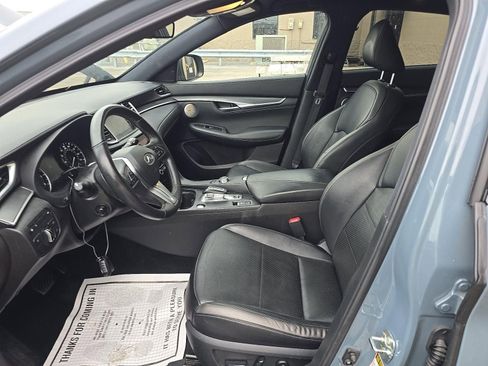 Certified 2025 INFINITI QX55 Essential AWD/4WD image 12
