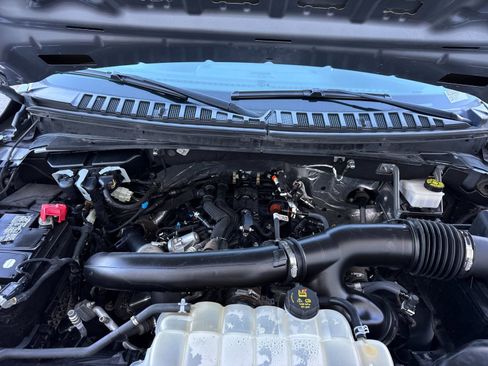 Used 2023 Ford Expedition Limited image 38