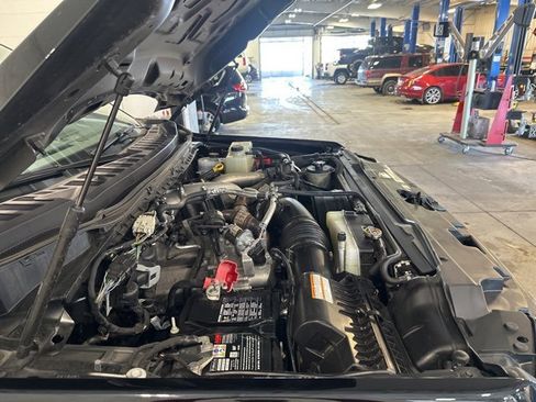 Used 2025 Ford F250 XLT image 44