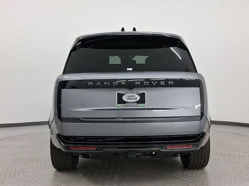 New 2025 Land Rover Range Rover SE image 10