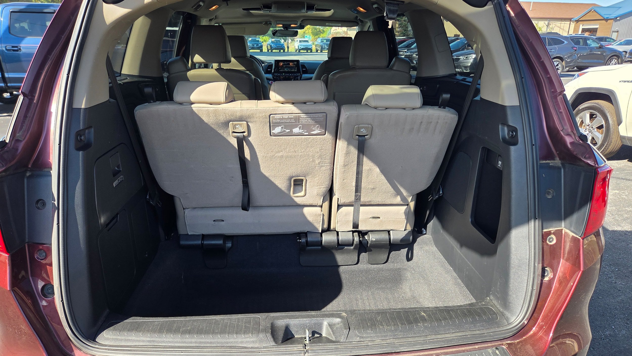 Used 2020 Honda Odyssey Elite image 17