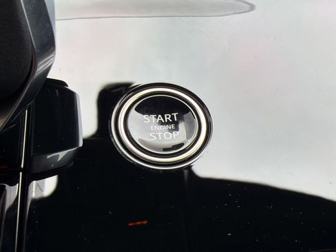 New 2026 Land Rover Range Rover Sport SE image 26