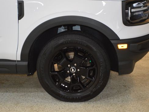 Used 2022 Ford Bronco Sport image 9