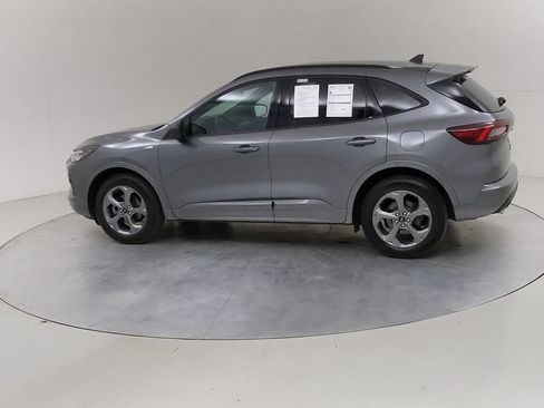 Certified 2023 Ford Escape ST-Line w/ Tech Pack #1 AWD/4WD image 17