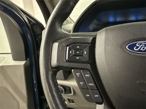 Used 2017 Ford F150 XLT w/ Equipment Group 302A Luxury image 7