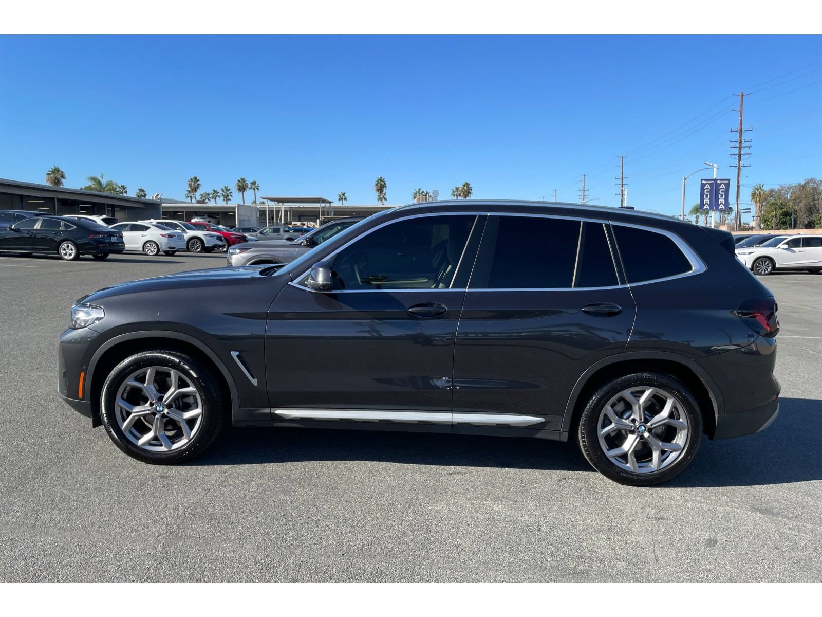 Used 2023 BMW X3 sDrive30i w/ Premium Package RWD image 2