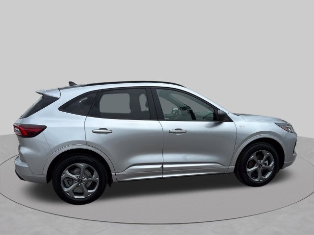 Used 2024 Ford Escape ST-Line w/ Tech Pack #1 AWD/4WD image 6