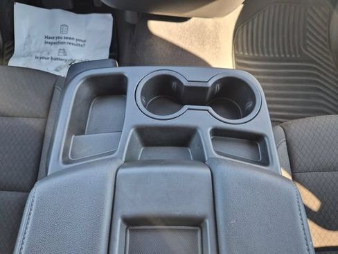 Used 2024 Chevrolet Silverado 1500 LT AWD/4WD image 29