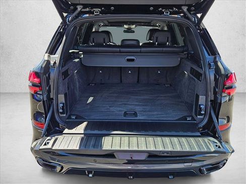 Used 2026 BMW X5 sDrive40i w/ M Sport Package RWD image 6