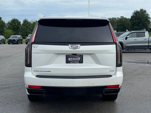 Used 2021 Cadillac Escalade Sport w/ LPO, Illumination Package AWD/4WD image 6