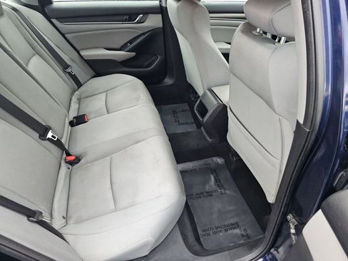 Used 2019 Honda Accord LX image 5