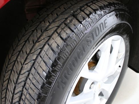Used 2024 Chevrolet Equinox LT w/ LPO, Floor Liner Package AWD/4WD image 34