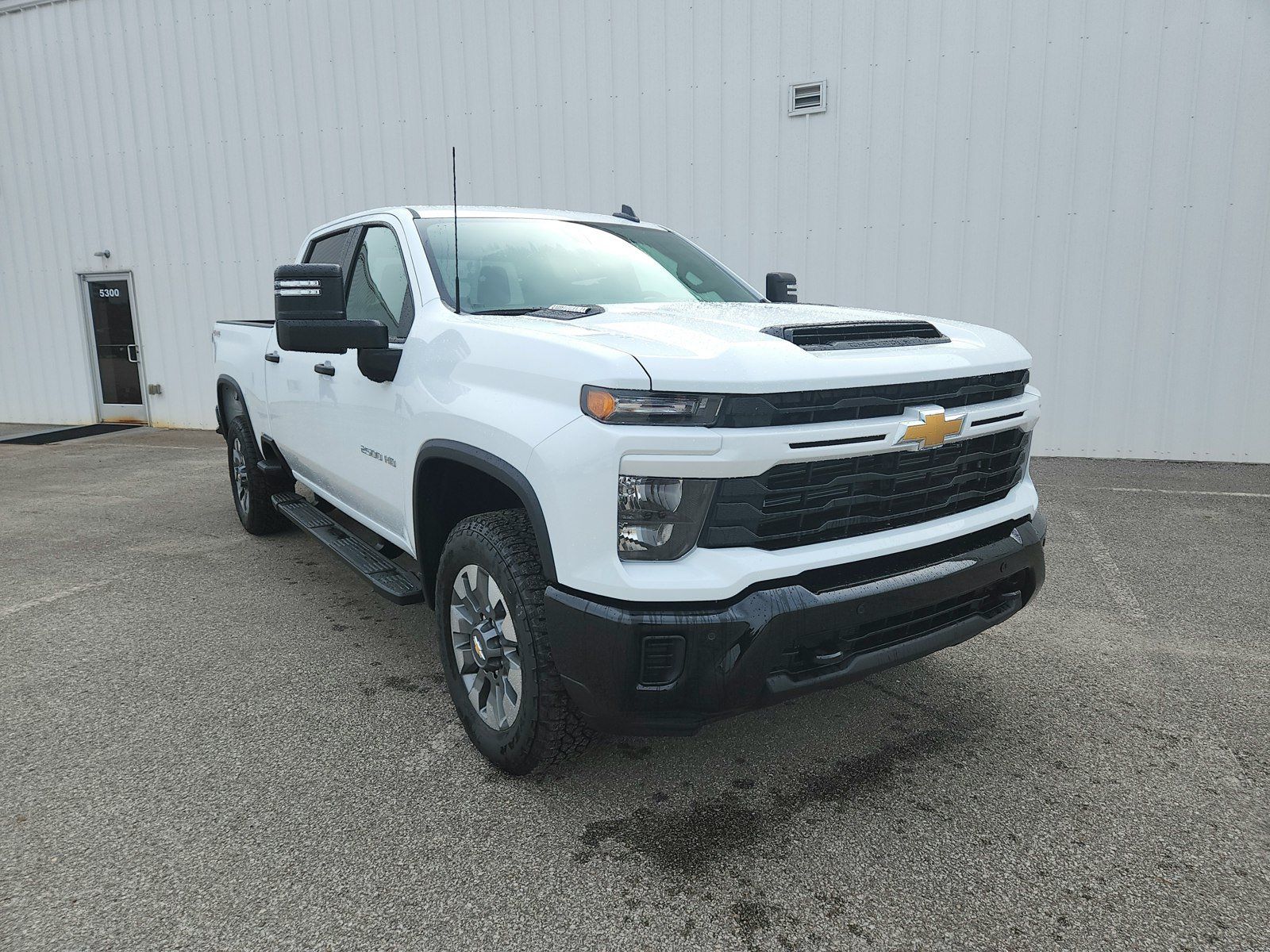 New 2026 Chevrolet Silverado 2500 Custom w/ Custom Value Package AWD/4WD image 2