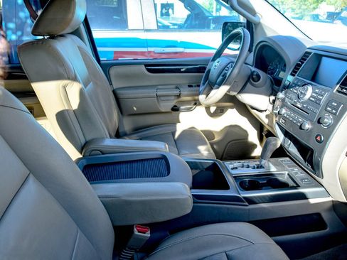 Used 2013 Nissan Armada SL AWD/4WD image 19