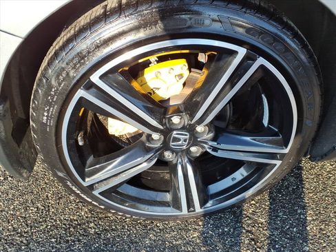 Used 2024 Honda Accord Sport image 7