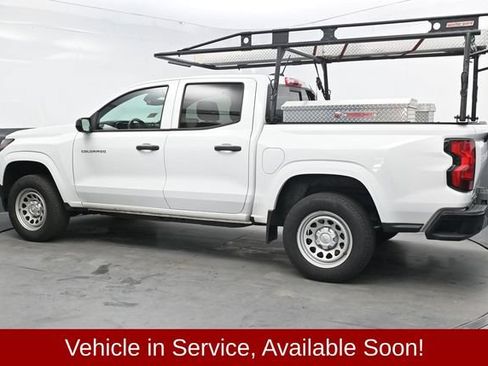 Used 2024 Chevrolet Colorado W/T w/ Safety Package RWD image 4