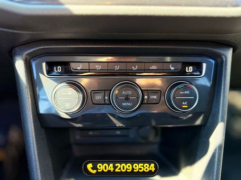 Used 2021 Volkswagen Tiguan SE FWD image 24