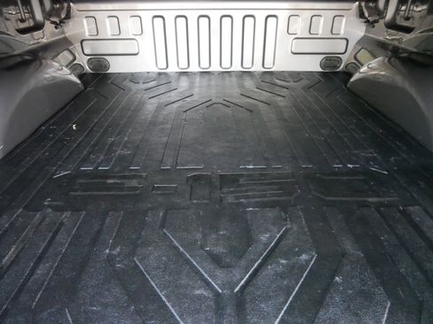 Used 2022 Ford F150 XL w/ STX Appearance Package image 18