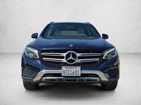 Certified 2018 Mercedes-Benz GLC 300 4MATIC image 2