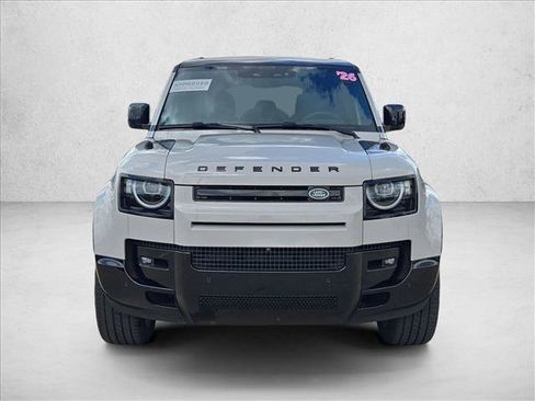 Used 2026 Land Rover Defender 110 X-Dynamic SE AWD/4WD image 2