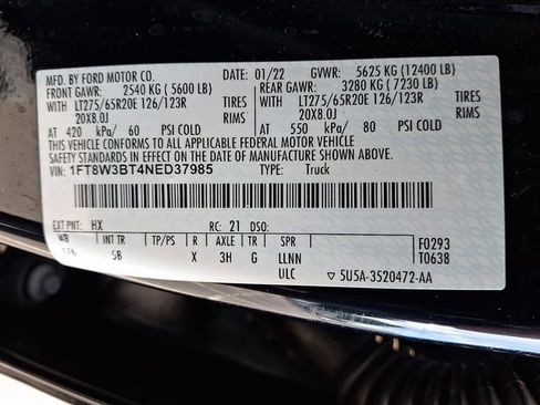 Used 2022 Ford F350 Lariat w/ Black Appearance Package AWD/4WD image 28