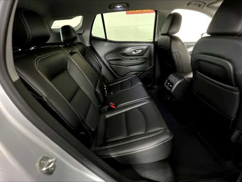 Used 2022 GMC Terrain SLT FWD image 19