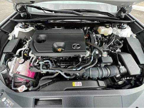 Certified 2025 Lexus ES 300h w/ Premium Package image 28