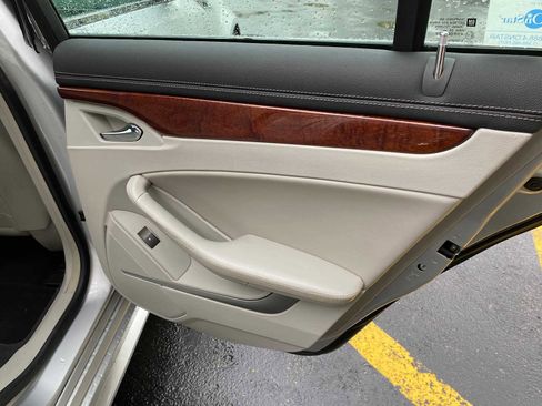 Used 2011 Cadillac CTS Premium RWD image 36