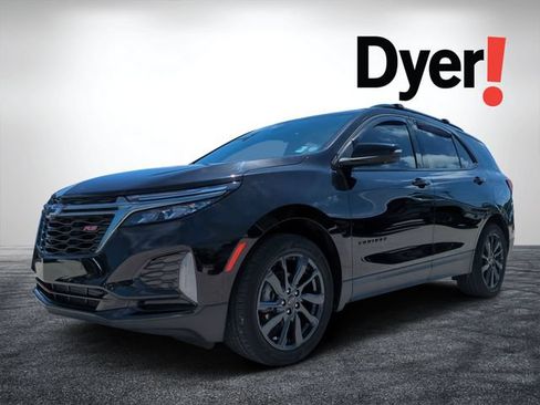 Used 2022 Chevrolet Equinox RS w/ RS Leather Package FWD image 8
