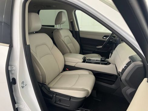 Used 2026 Nissan Pathfinder SL AWD/4WD image 21