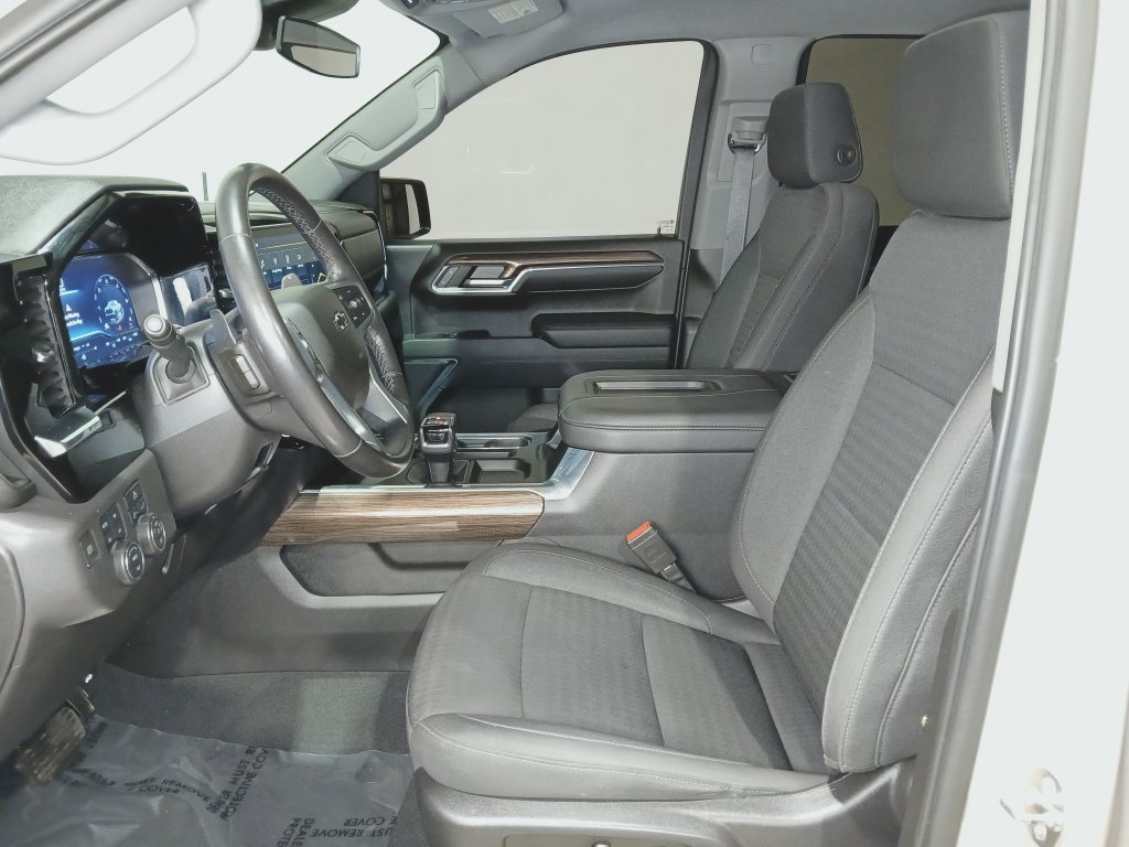 Used 2022 Chevrolet Silverado 1500 LT Trail Boss AWD/4WD image 10